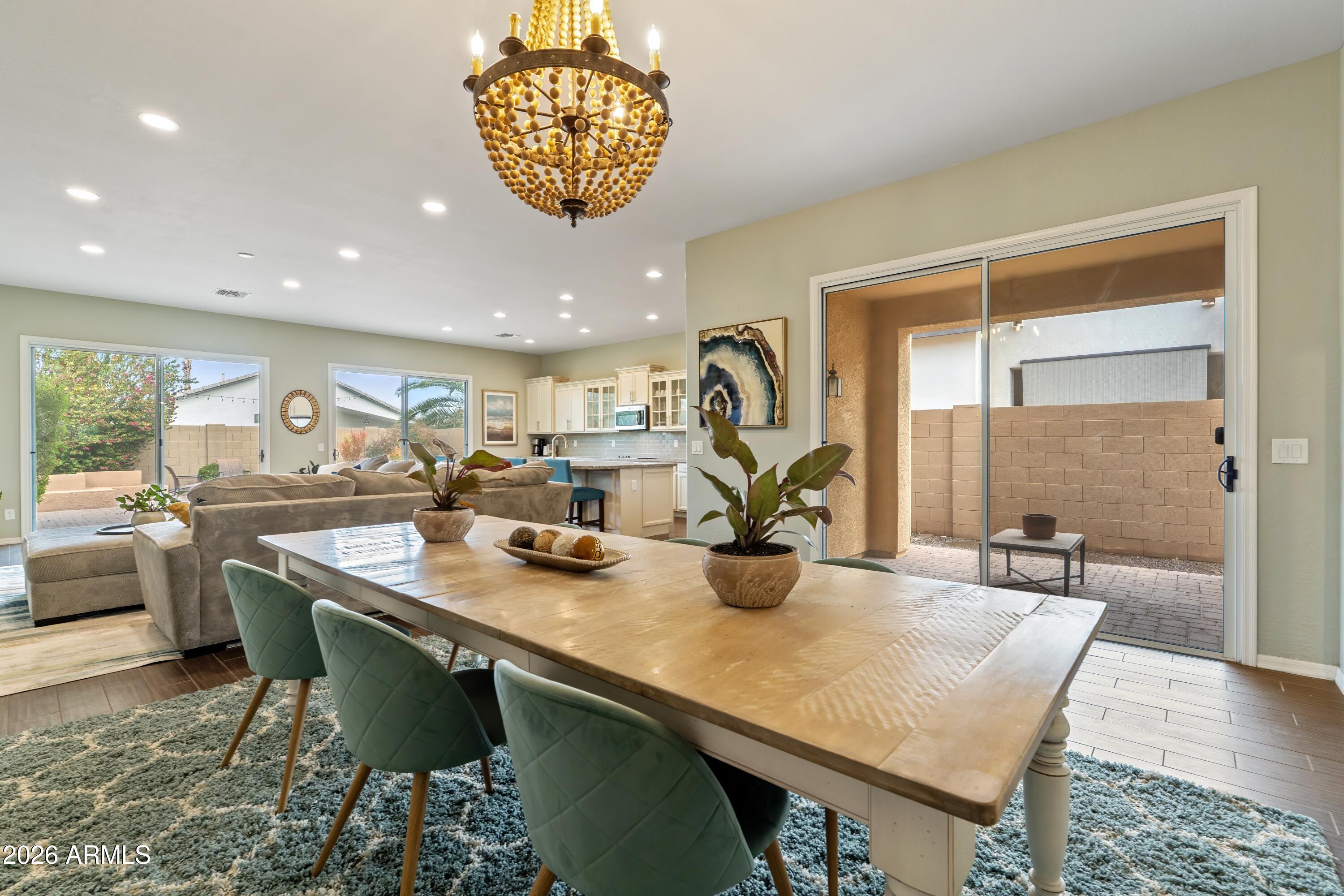 2120 East Geronimo Street Chandler, AZ 85225 - Photo 9 of 45 Dining