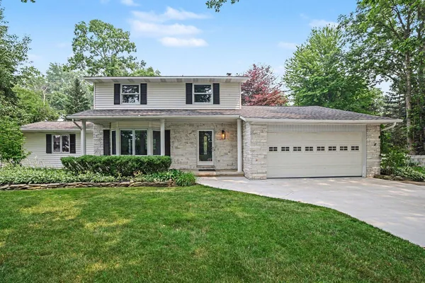 $419,000 | 1586 St Marys Court, Essexville, MI 48732
