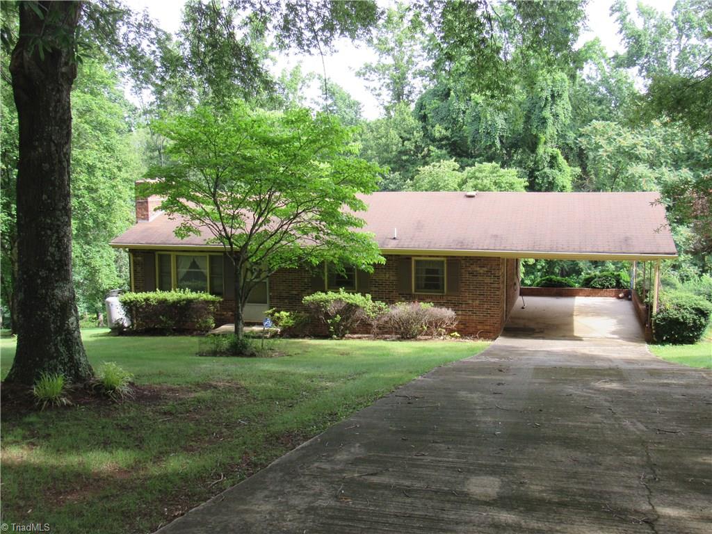 1365 Tillotson Road Pinnacle, NC 27043 - Photo 3 of 29