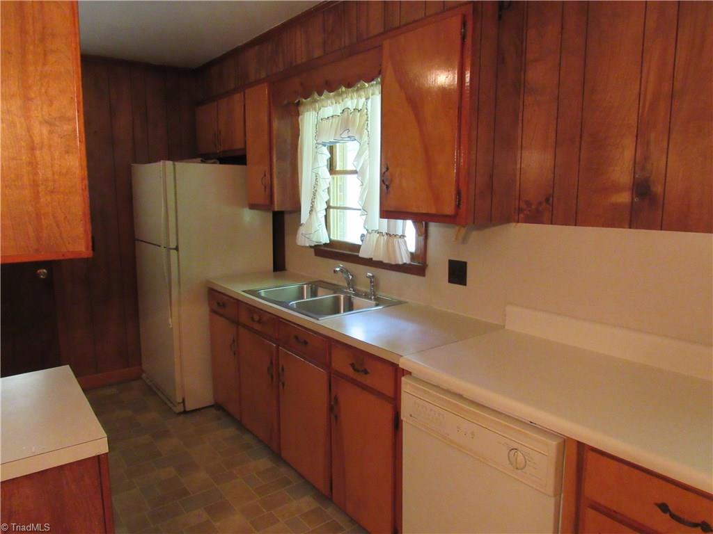 1365 Tillotson Road Pinnacle, NC 27043 - Photo 21 of 29