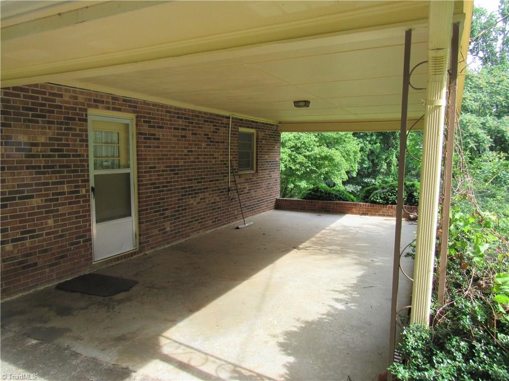 1365 Tillotson Road Pinnacle, NC 27043 - Photo 5 of 29