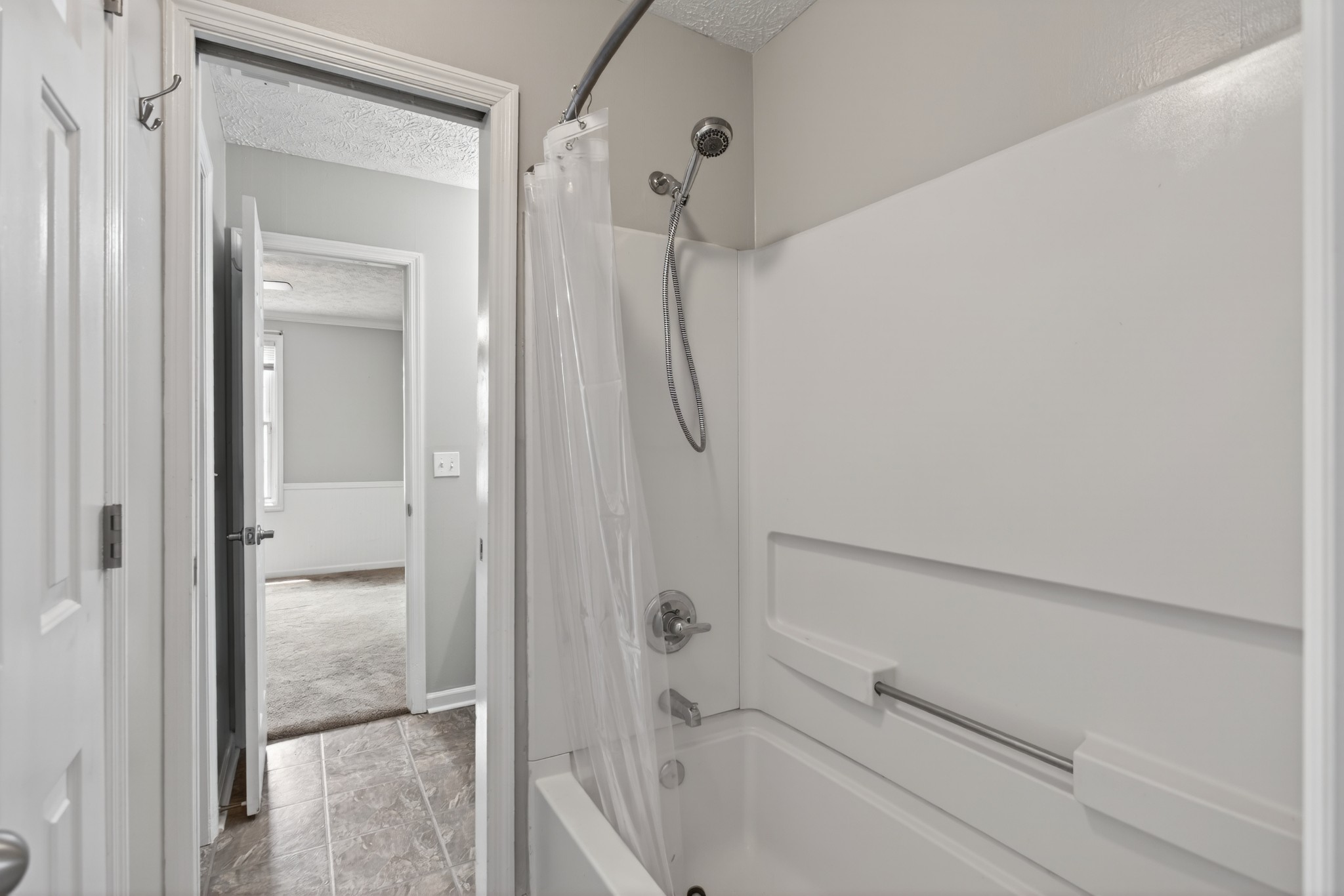 430 Walton Ferry Road, Unit 200 Hendersonville, TN 37075 - Photo 15 of 16 a bathroom with a glass shower door