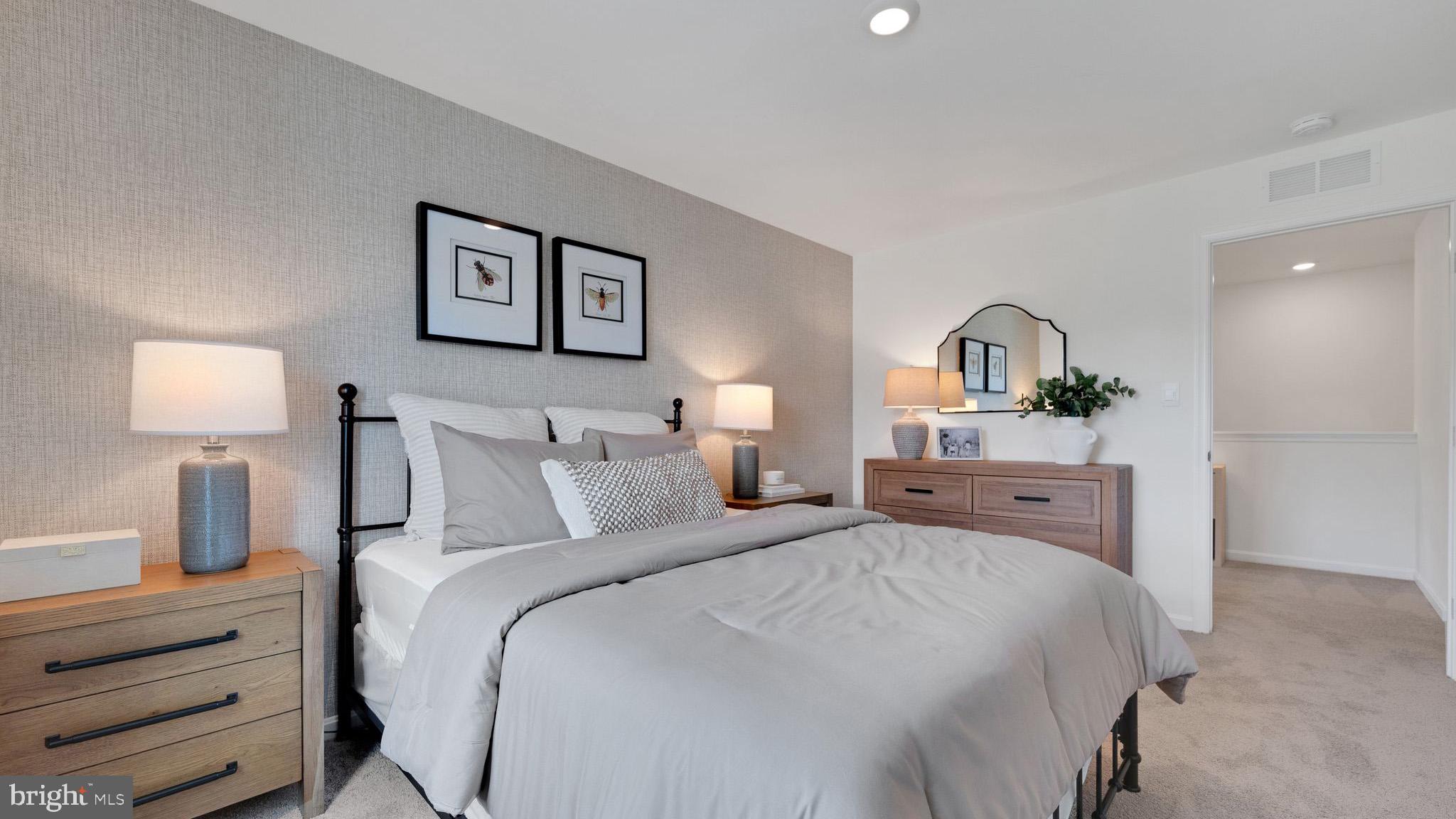 109 Pear Rdg Drive Harrisburg, PA 17111 - Photo 21 of 28 a bedroom with a bed and a lamp on dresser