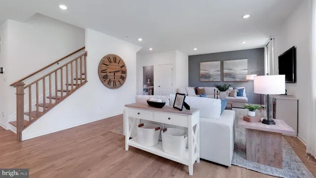 $528,990 | 109 Pear Rdg Drive, Harrisburg, PA 17111