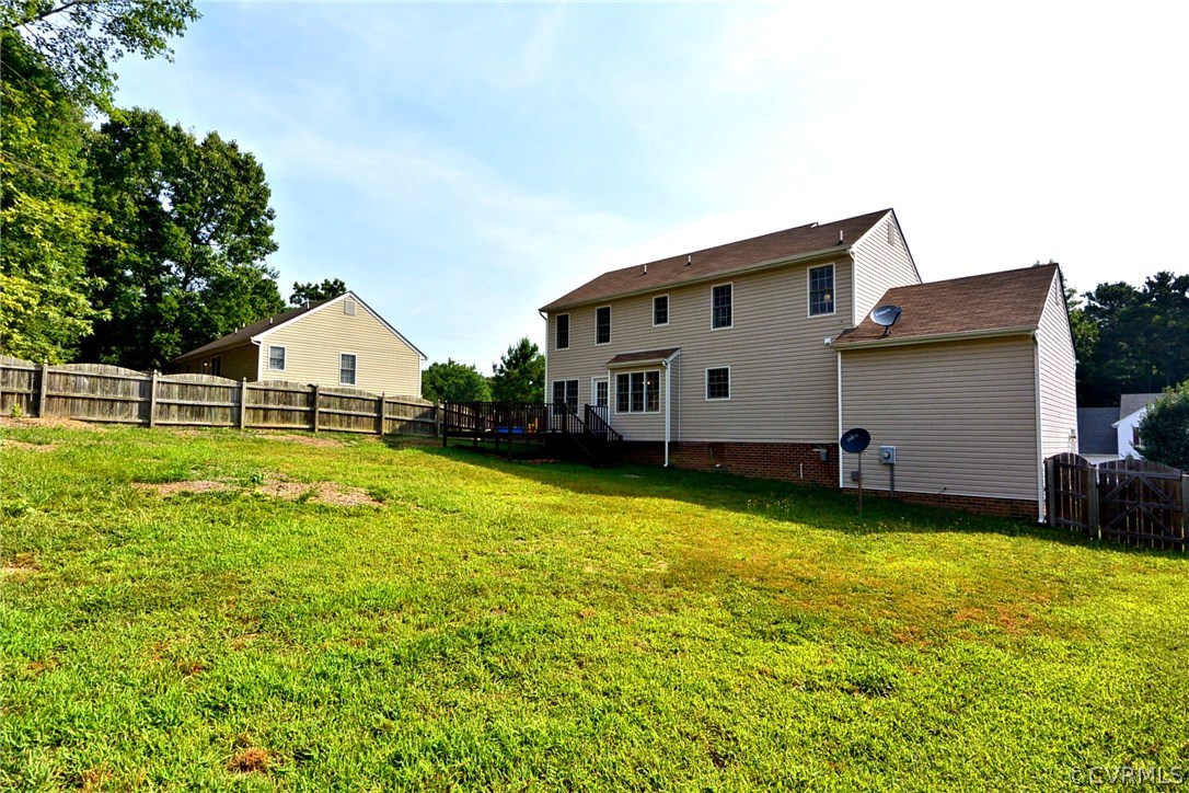 9519 Lockberry Ridge Loop North Chesterfield, VA 23237 - Photo 12 of 13 Gallery Image 12
