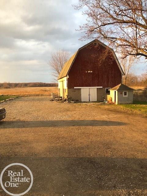 22605 Armada Center Road Armada, MI 48005 - Photo 49 of 63