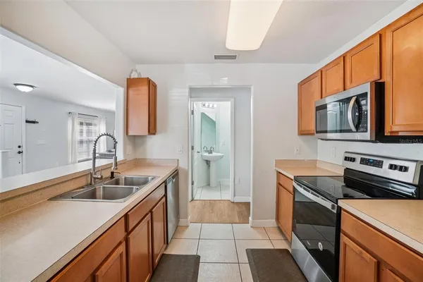 $210,000 | 12937 Trade Port Place, Riverview, FL 33579