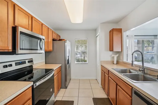 $210,000 | 12937 Trade Port Place, Riverview, FL 33579