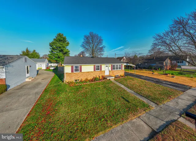 $230,000 | 110 South Blettner Avenue, Hanover, PA 17331