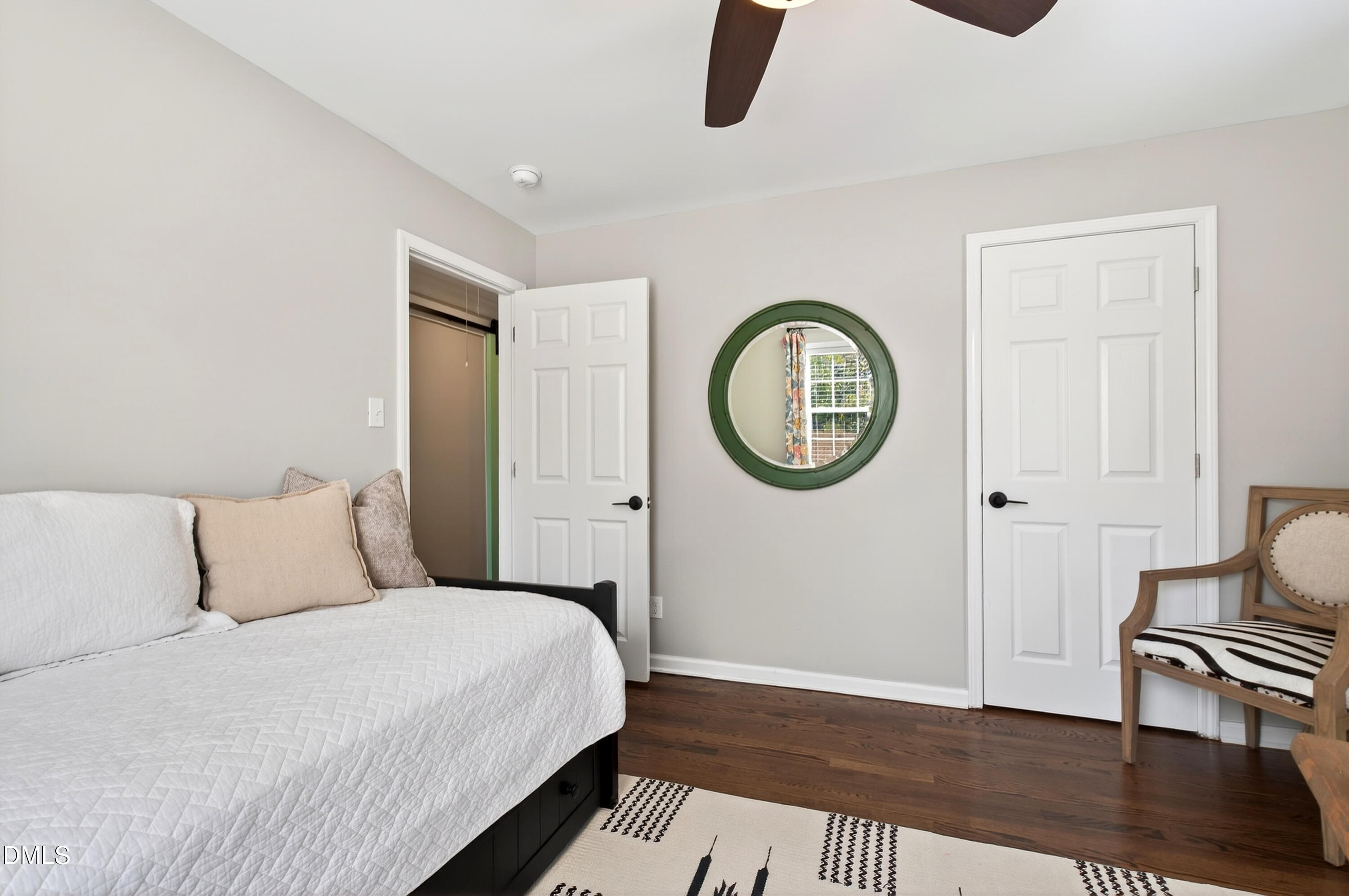 605 Chatham Lane Raleigh, NC 27610 - Photo 25 of 40 Chatham (7)