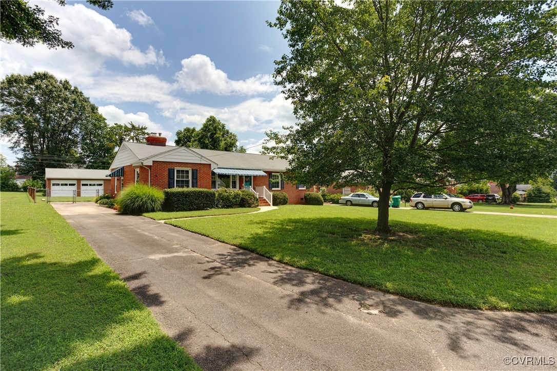 2907 Skipwith Road Henrico, VA 23294 - Photo 3 of 41 Gallery Image 3