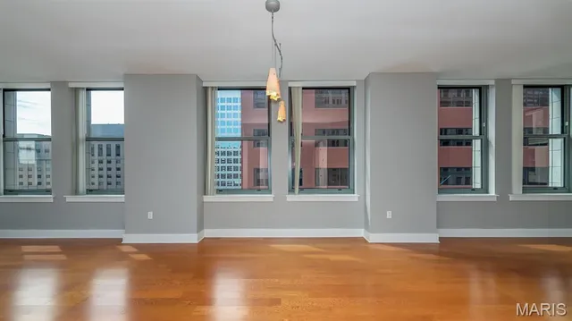 $1,925 | 314 North Broadway, Unit 1506, St. Louis, MO 63102