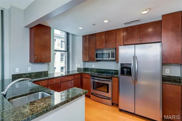 $1,850 | 314 North Broadway, Unit 1506, St. Louis, MO 63102