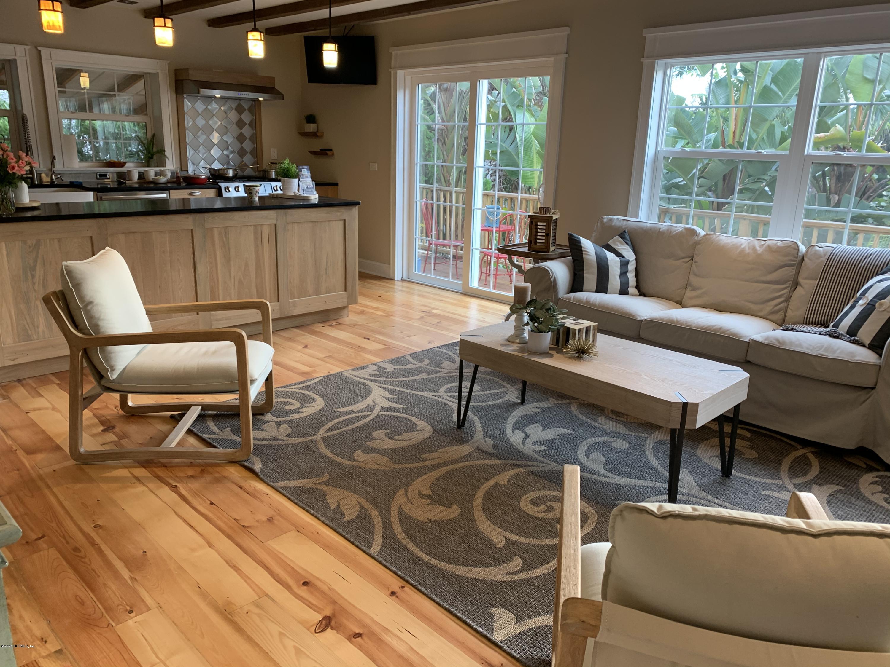 136 Manresa Road St. Augustine, FL 32084 - Photo 13 of 28 Living room towards kitchen