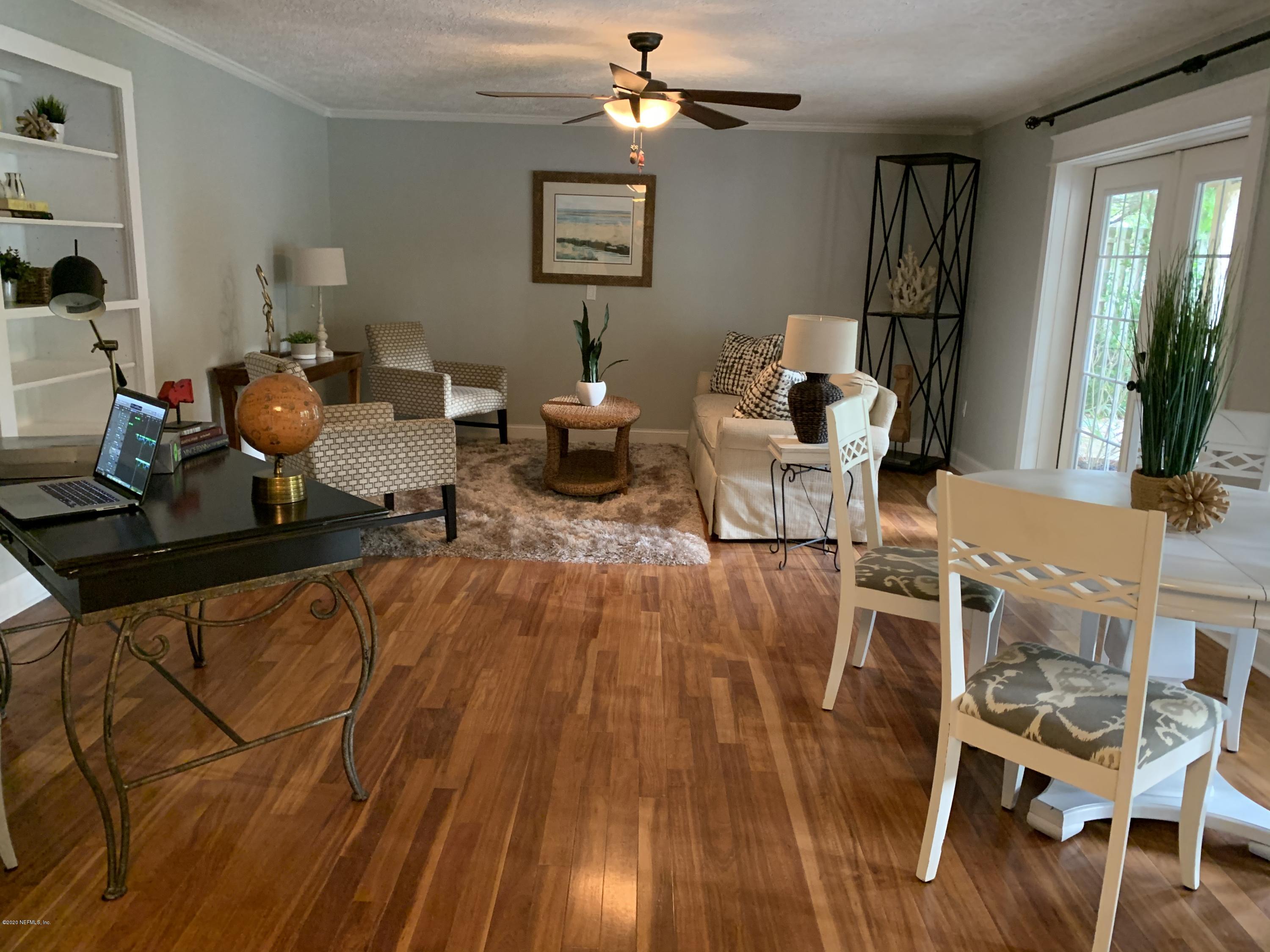 136 Manresa Road St. Augustine, FL 32084 - Photo 4 of 28 Downstairs bonus/family