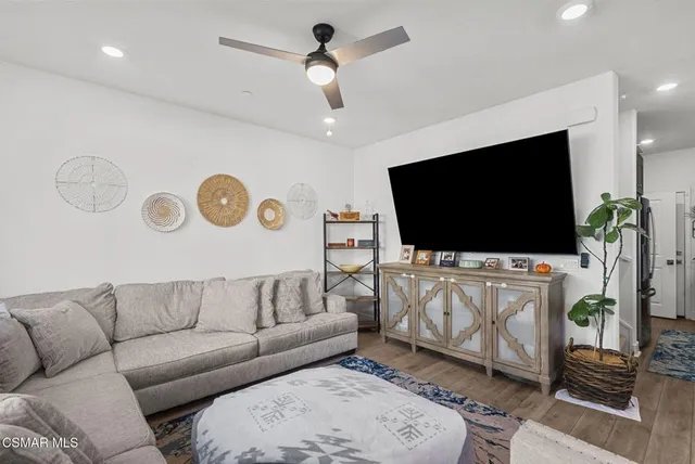 $825,000 | 2579 Little Rock Lane, Simi Valley, CA 93065