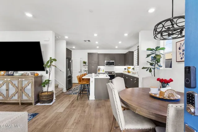 $825,000 | 2579 Little Rock Lane, Simi Valley, CA 93065