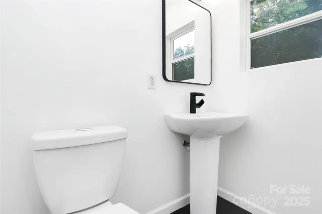 $325,000 | 2642 Rachel Street, Charlotte, NC 28206