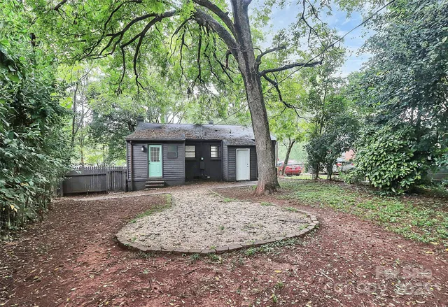 $325,000 | 2642 Rachel Street, Charlotte, NC 28206