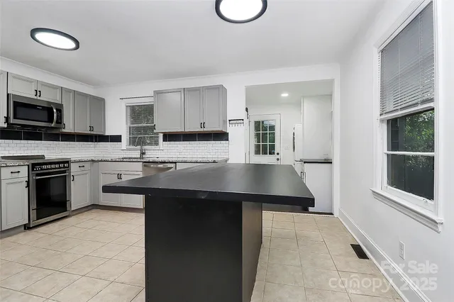 $325,000 | 2642 Rachel Street, Charlotte, NC 28206