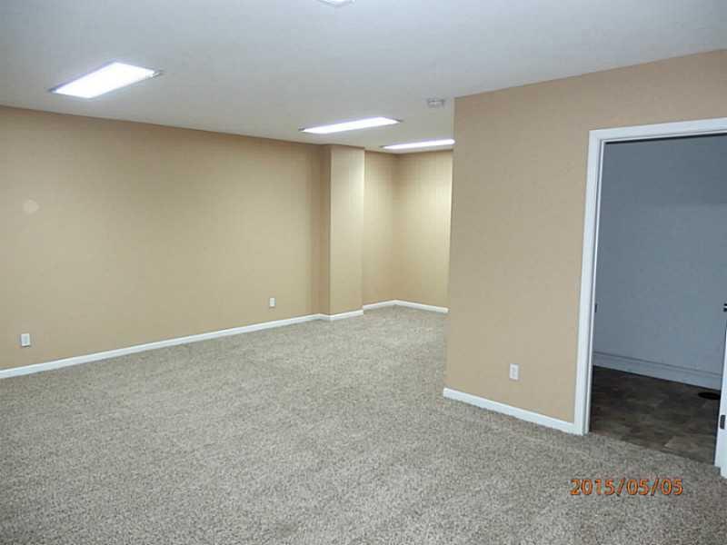2224 Rome Drive Indianapolis, IN 46228 - Photo 5 of 15 Gallery Image 5