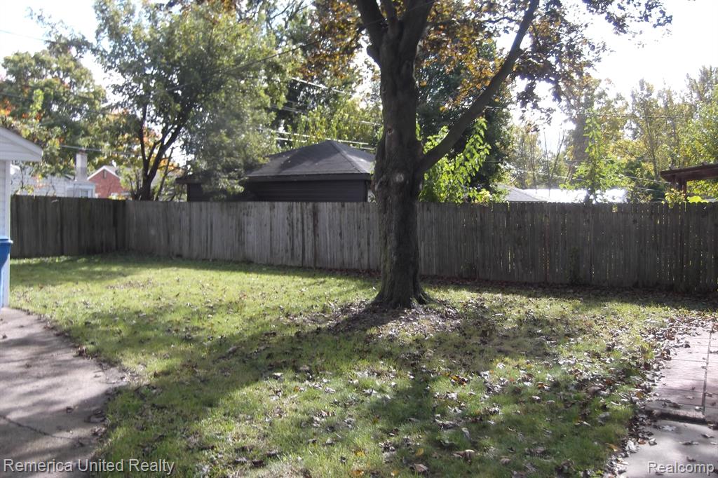 347 Longfellow Inkster, MI 48141 - Photo 34 of 37