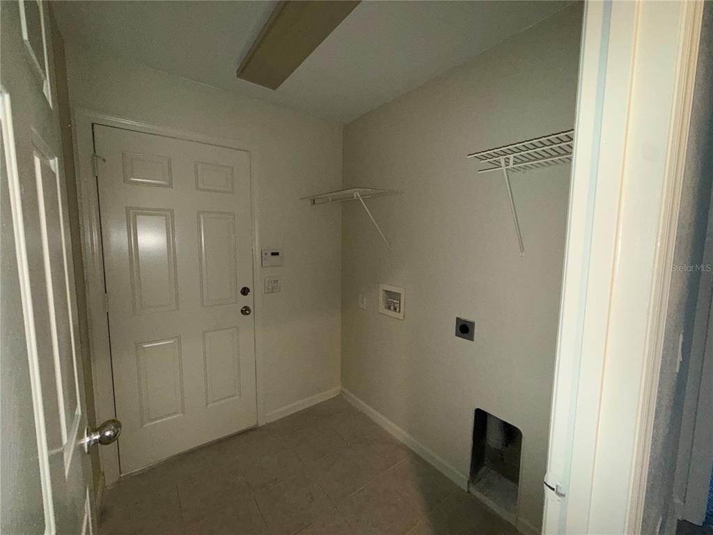 5000 Southwest 40th Place Ocala, FL 34474 - Photo 19 of 19 a view of an empty room