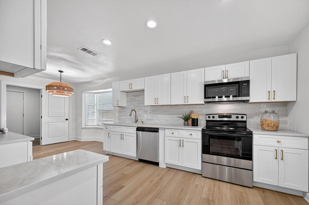 303 Sycamore Creek Road Allen, TX 75002 - Photo 8 of 28