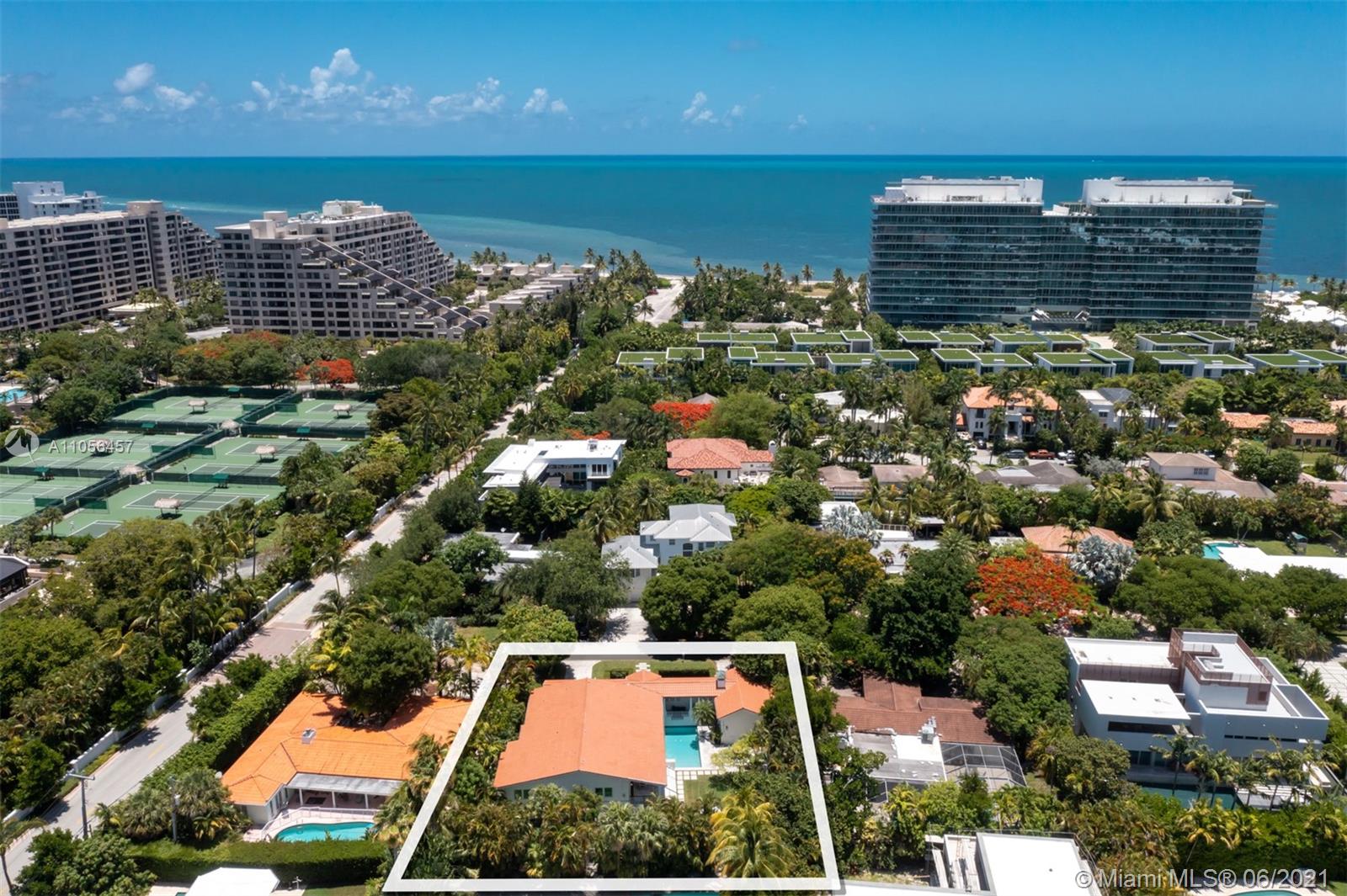 320 Pacific Road Key Biscayne, FL 33149 - Photo 1 of 27 a view of a city