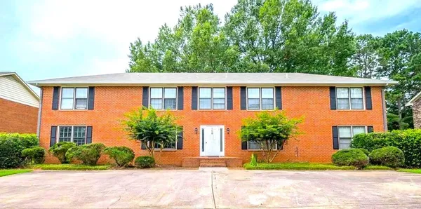 $1,500 | 108 Barrington Drive, Unit 1, Athens, GA 30605