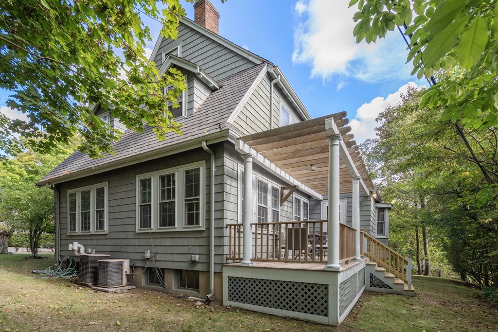 21 Hancock Road Brookline, MA 02445 - Photo 28 of 33