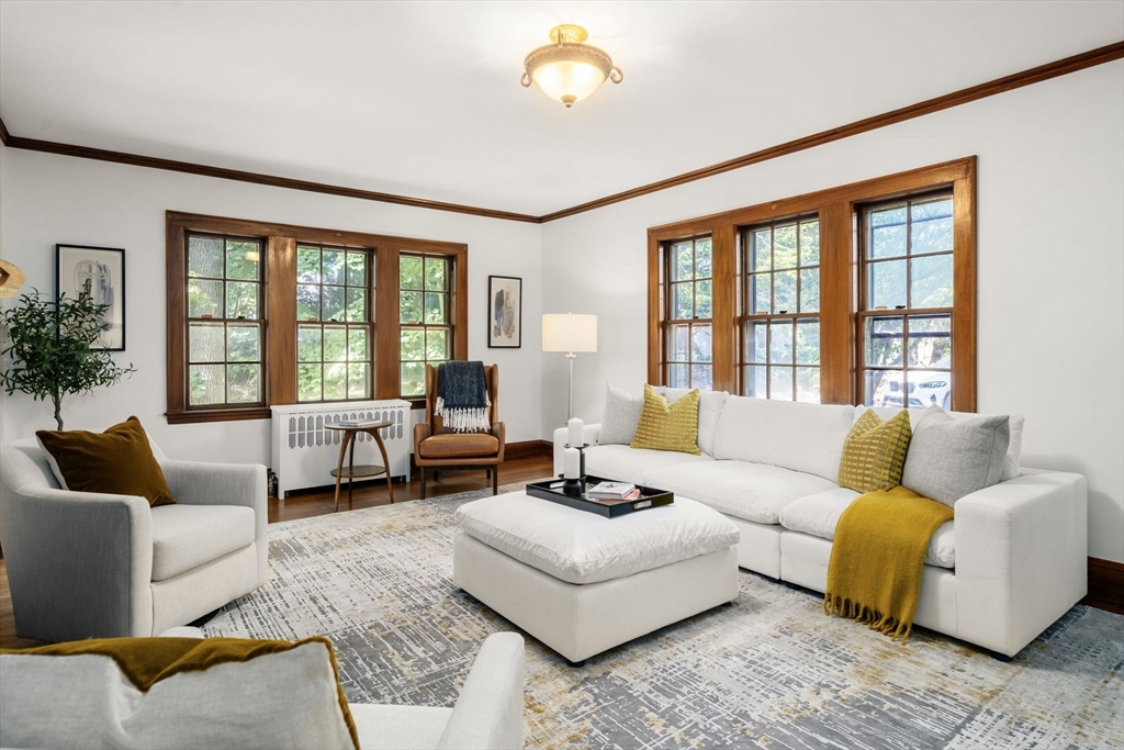 21 Hancock Road Brookline, MA 02445 - Photo 3 of 33