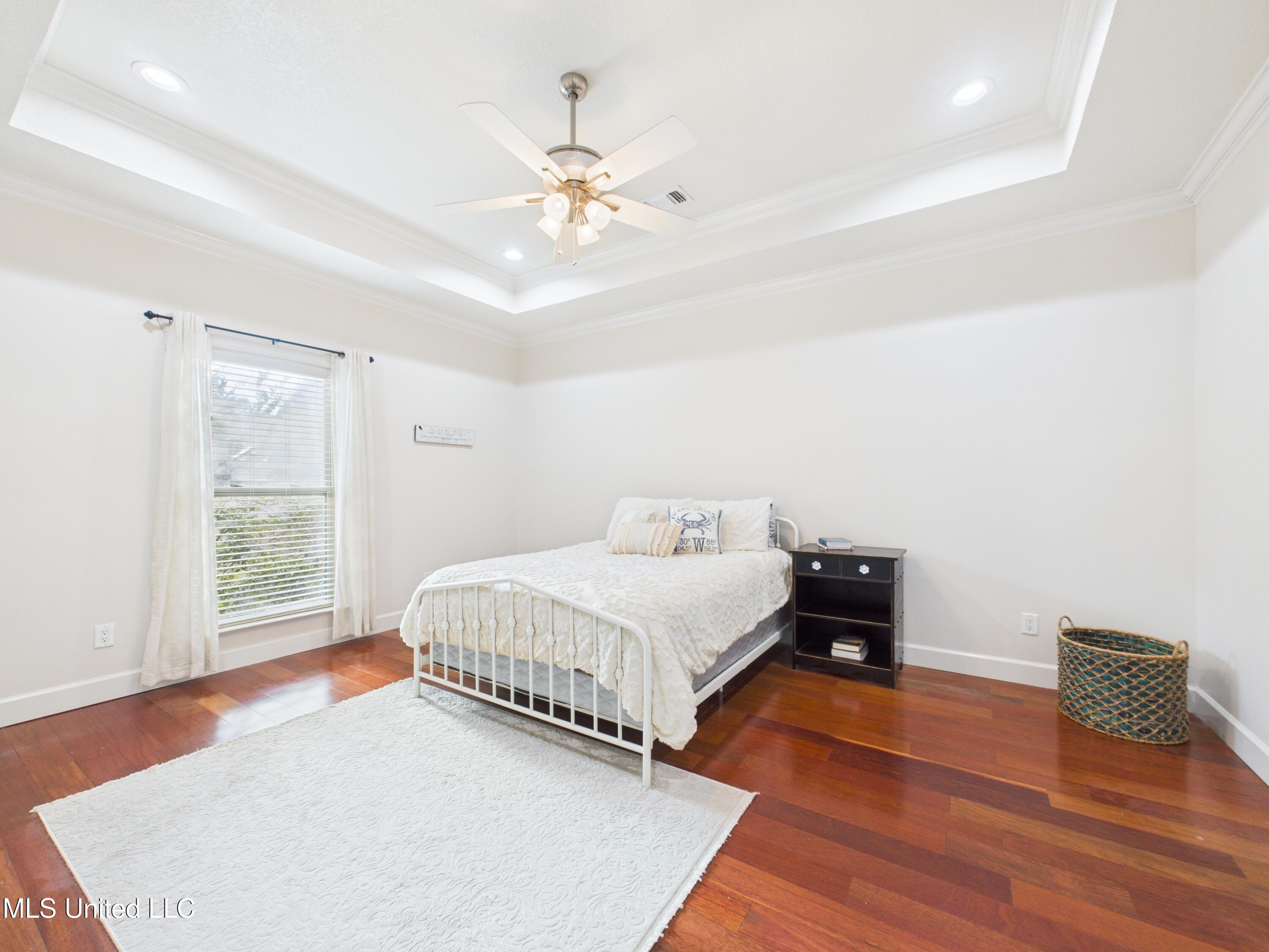 7414 Fountainbleau Road Ocean Springs, MS 39564 - Photo 20 of 49 CAM04449G0-PR0026-STILL032