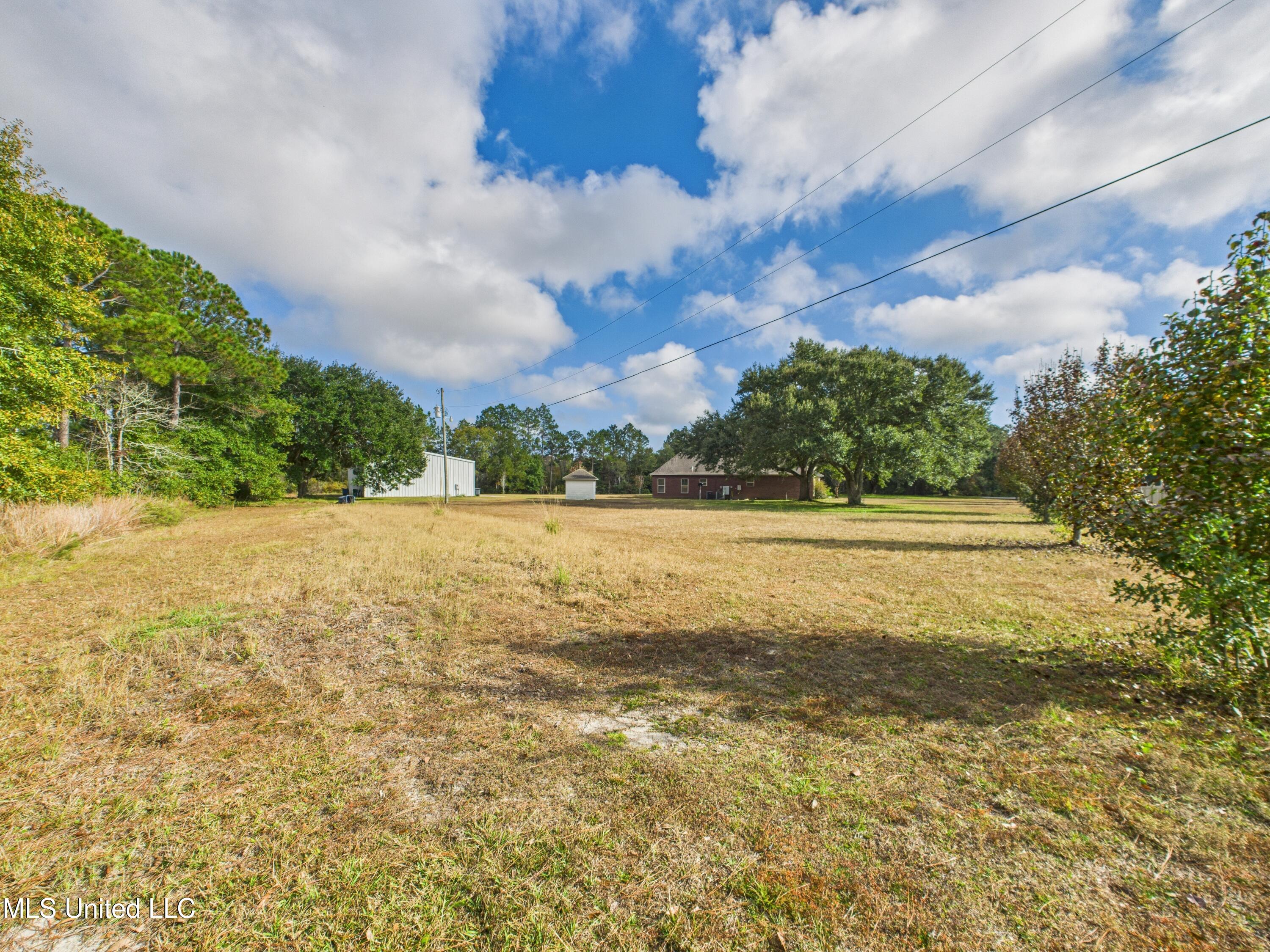 7414 Fountainbleau Road Ocean Springs, MS 39564 - Photo 41 of 49 CAM04449G0-PR0026-STILL005