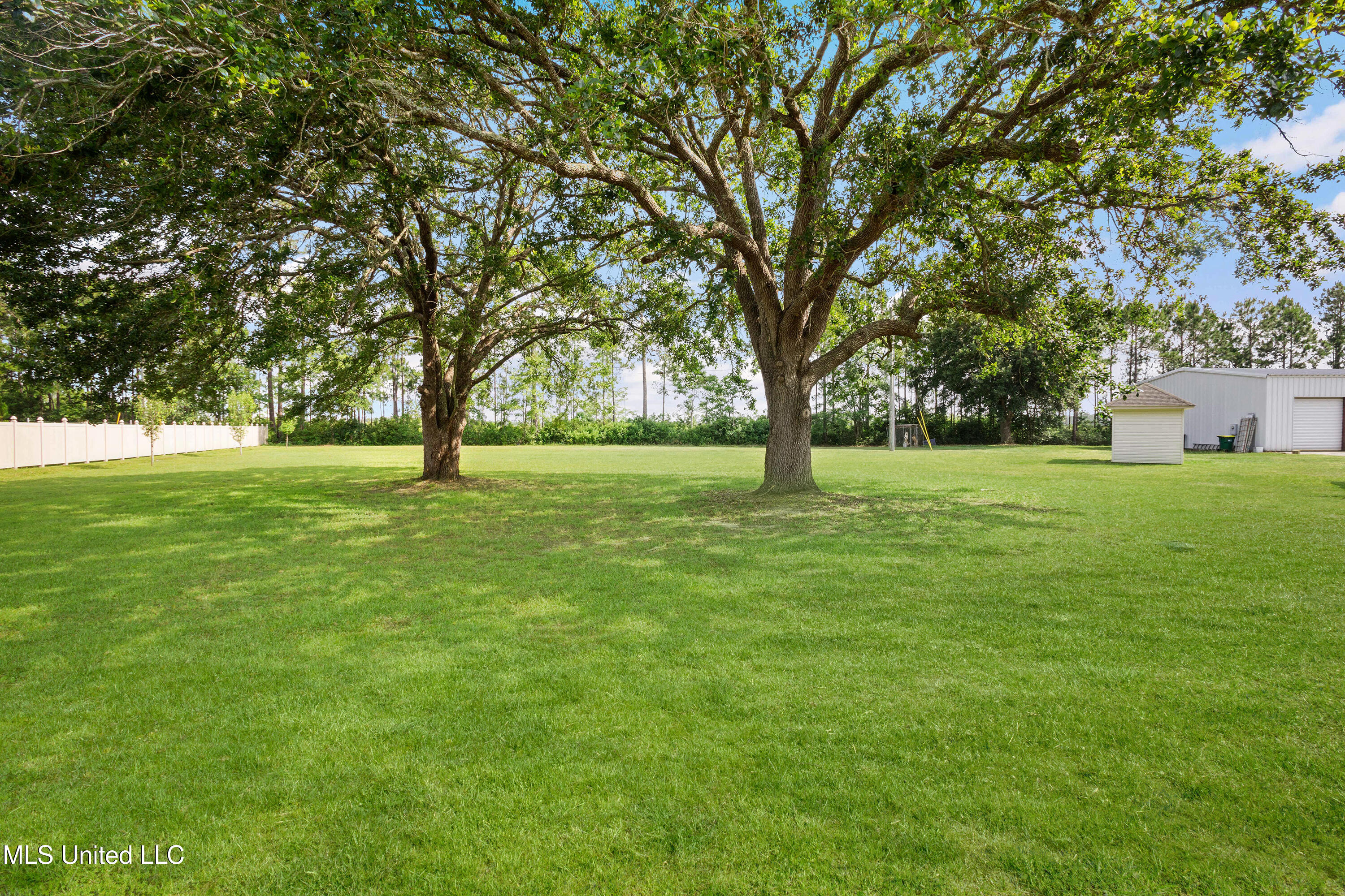 7414 Fountainbleau Road Ocean Springs, MS 39564 - Photo 49 of 49 041