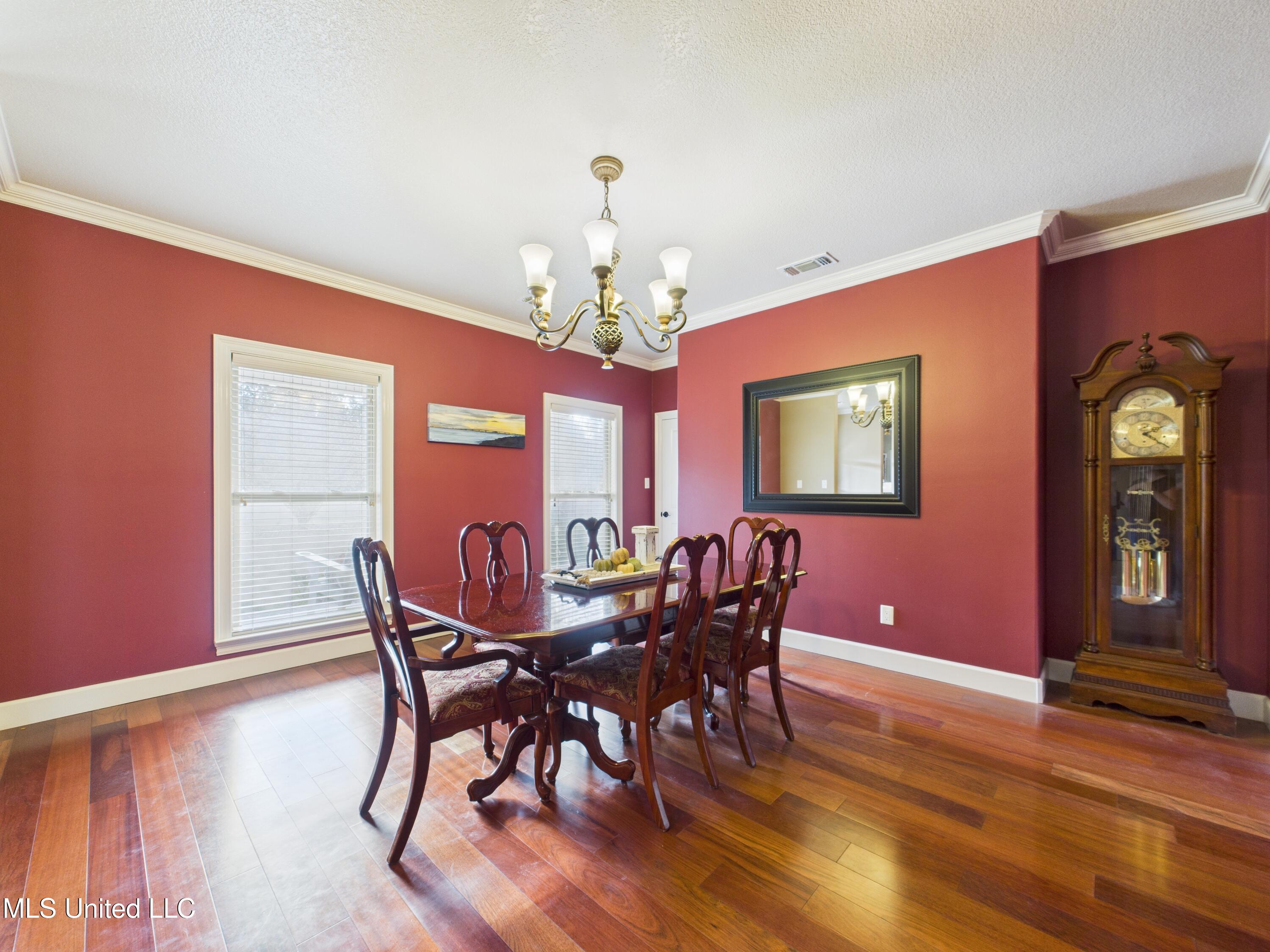 7414 Fountainbleau Road Ocean Springs, MS 39564 - Photo 8 of 49 CAM04449G0-PR0026-STILL019