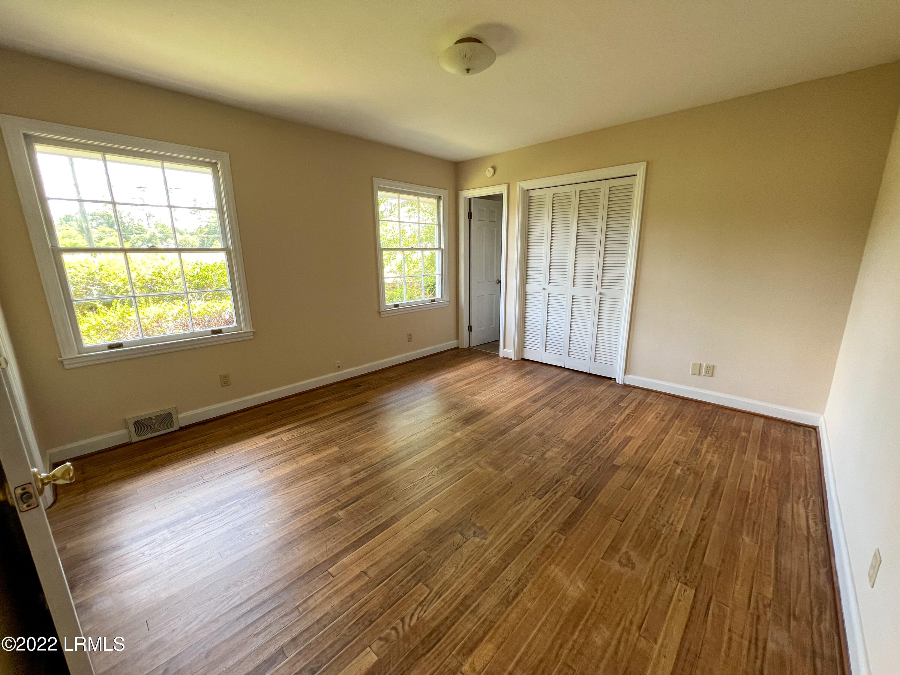 114 Barry Avenue Hampton, SC 29924 - Photo 11 of 15 94C22718-D664-4DBD-AE64-682C14F118F1