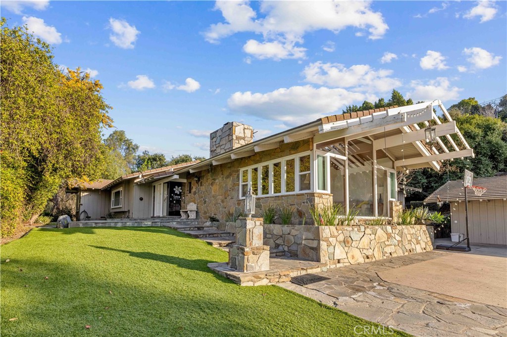 20760 East Covina Hls Rd