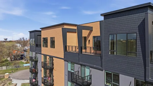 $798,000 | 505 Oak Street North, Unit 509, Fargo, ND 58102