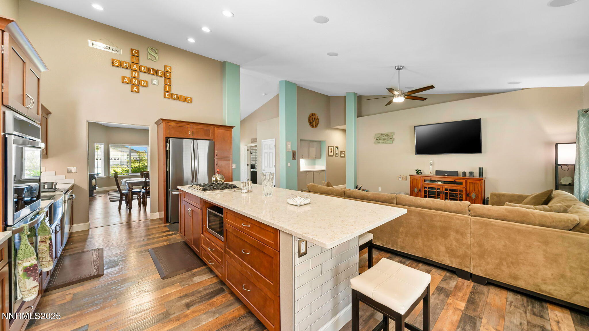 21010 9 Mile Court Reno, NV 89508 - Photo 15 of 51 15-DSC01038-Edit