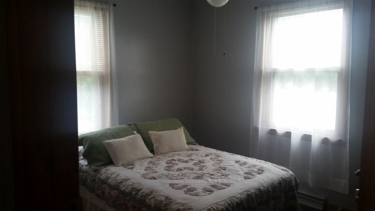 5178 Davison Road Burton, MI 48509 - Photo 19 of 25 21493383-18.JPG