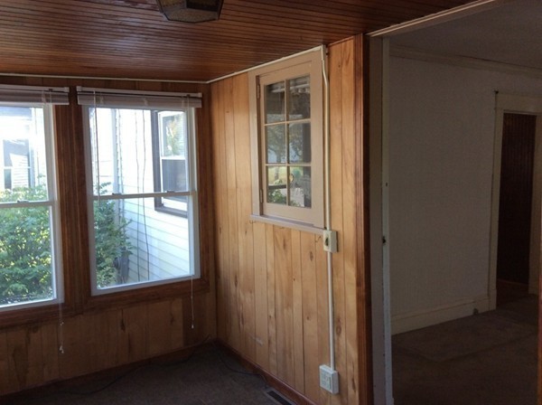 63 Kingsley Street Springfield, MA 01104 - Photo 15 of 30 Gallery Image 15