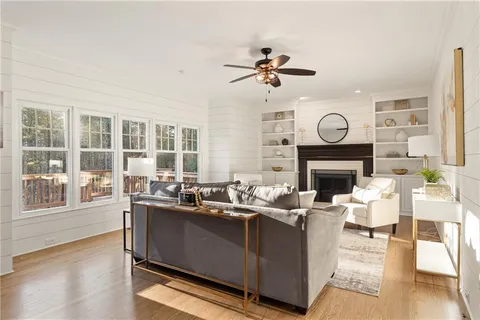 $1,075,000 | 210 Tynebrae Place, Roswell, GA 30075