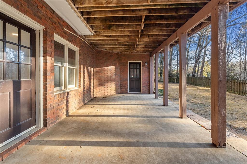 210 Tynebrae Place Roswell, GA 30075 - Photo 47 of 64