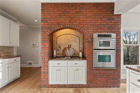 $1,075,000 | 210 Tynebrae Place, Roswell, GA 30075