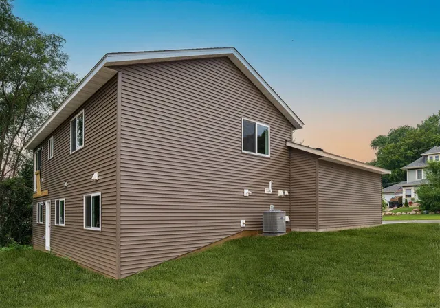 $336,500 | 2402 15th Street Southeast, Rochester, MN 55904