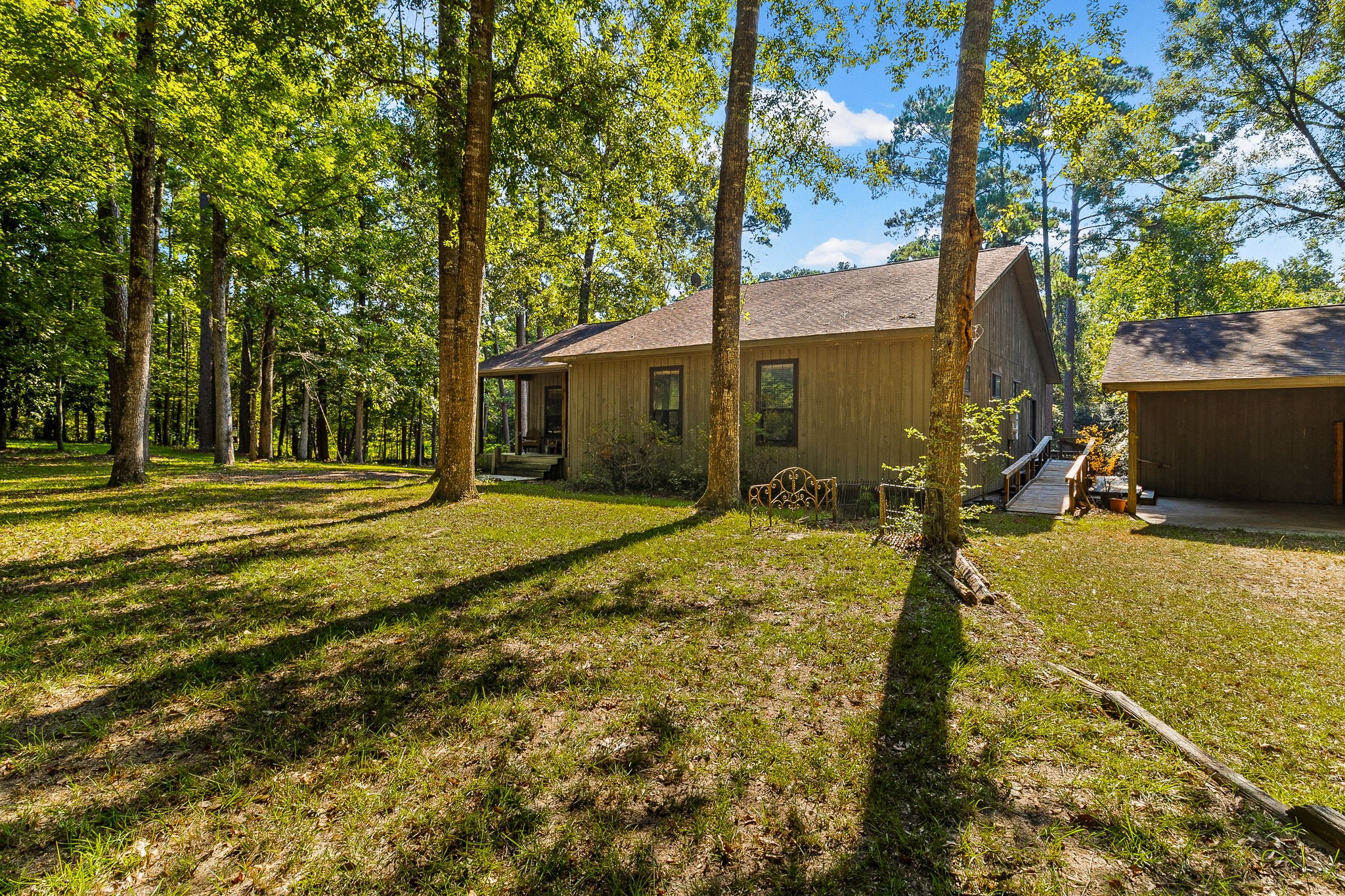 2721 Kelly Road Livingston, TX 77351 - Photo 2 of 36 Gallery Image 2