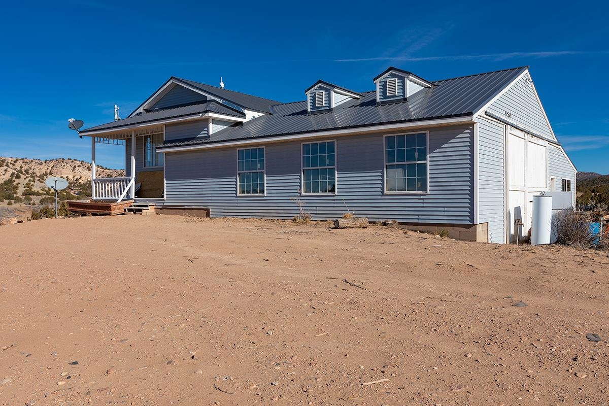 210 River Bank Road Lamy, NM 87540 - Photo 19 of 49 Guest home