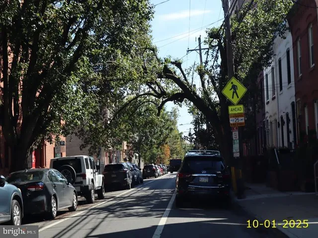 $385,000 | 1815 Bainbridge Street, Unit 2, Philadelphia, PA 19146