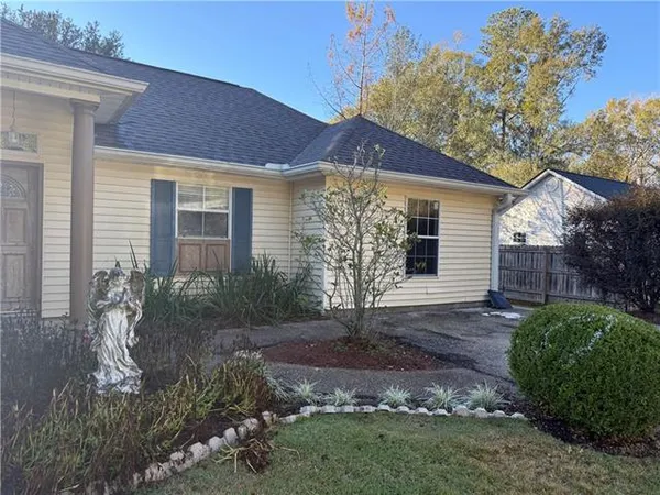 $1,800 | 20134 Garland Street, Covington, LA 70435